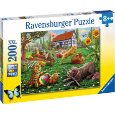 Ravensburger Puzzle Playing in the Yard 200p 12828