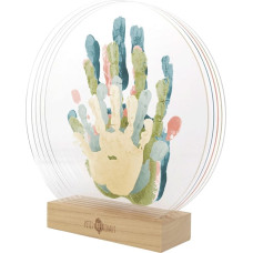 Perekonna käejäljend värvidega klaas