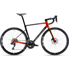 Bottecchia Maanteeratas BOTTECCHIA 8avio Ultimate - Shimano 105 24s - 71 Black Orange (M/L)