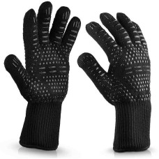 Heat resistant gloves suitable for grilling