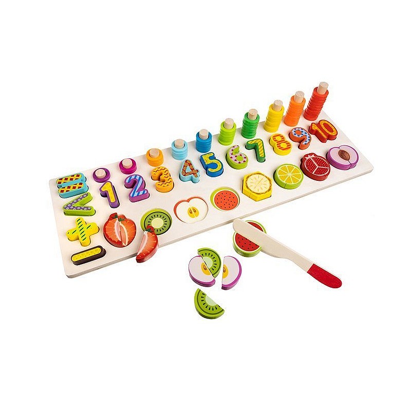 Деревянные фрукты и калькулятор чисел