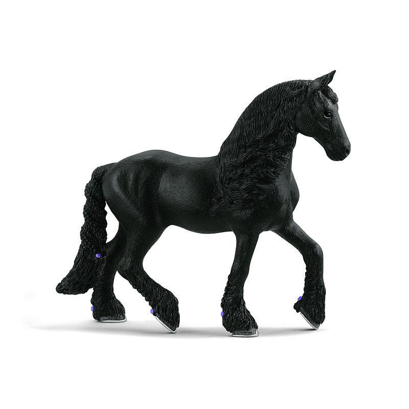 SCHLEICH HORSE CLUB Фризская Кобыла