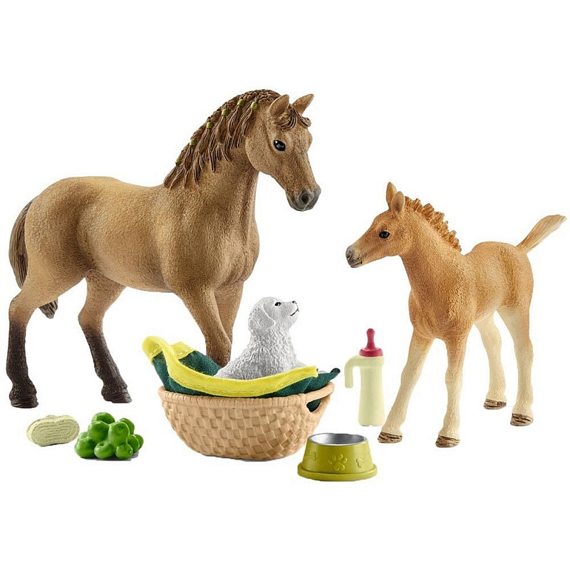 SCHLEICH HORSE CLUB Сара Ухаживает За Детенышами Домашних Животных